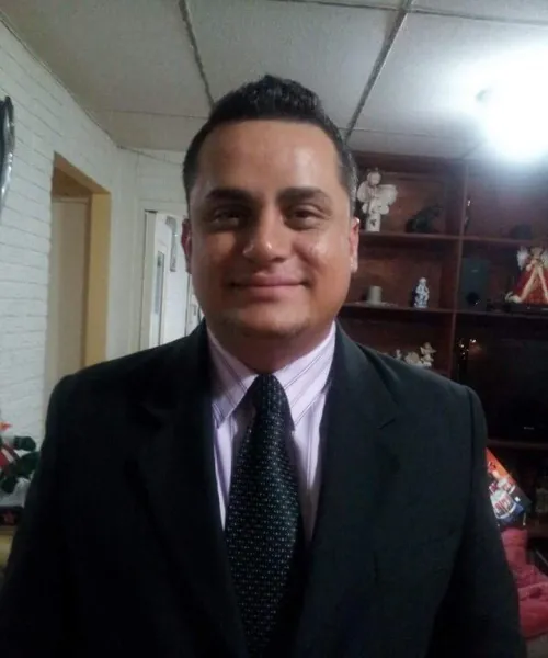 Dr. Moises Vargas solis