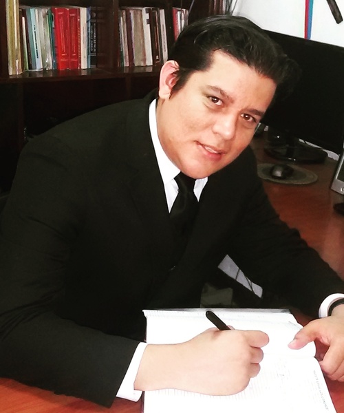 Mgtr. William Israel Cisneros Diaz