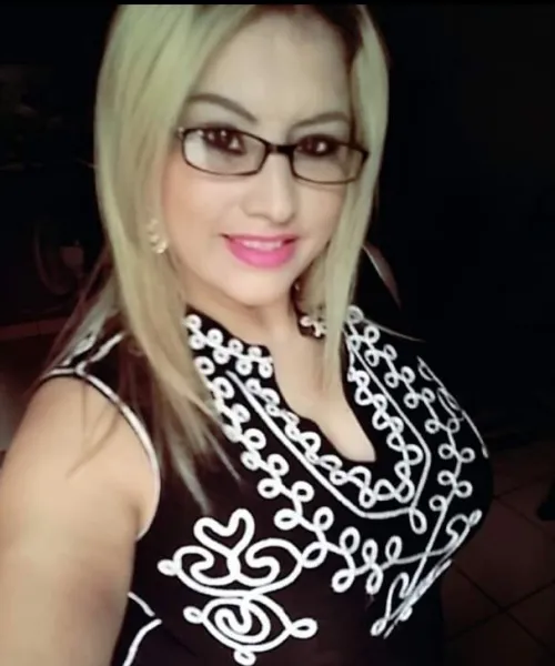 Dra. ALEYDA MARIA  PINEDA CISNERO 