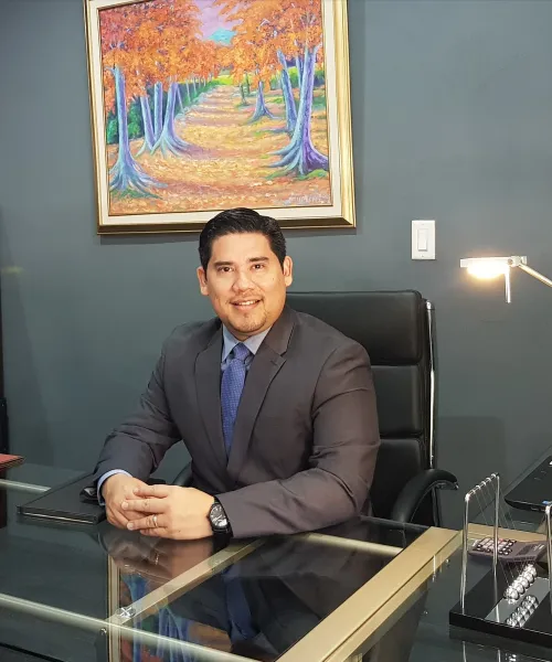 Lic. Carlos Rostrán
